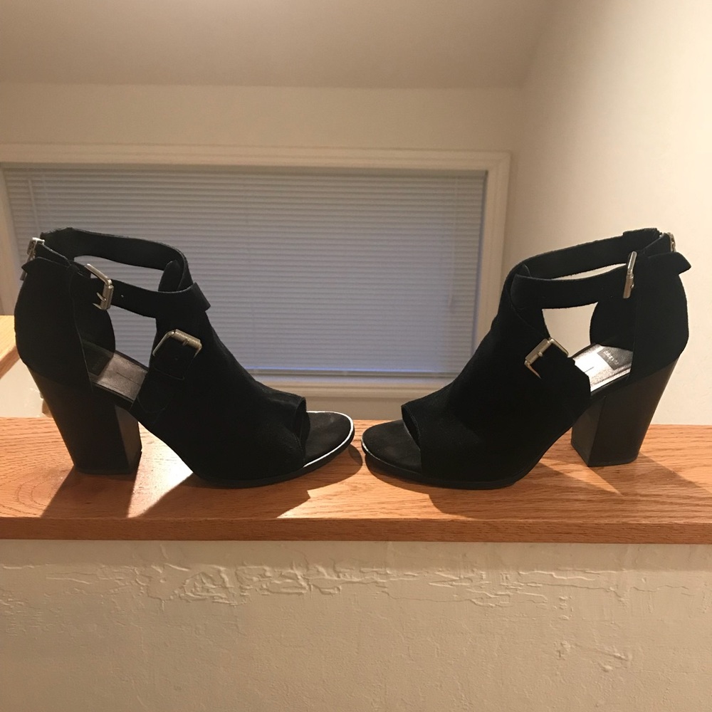 Dolce Vita leather heels